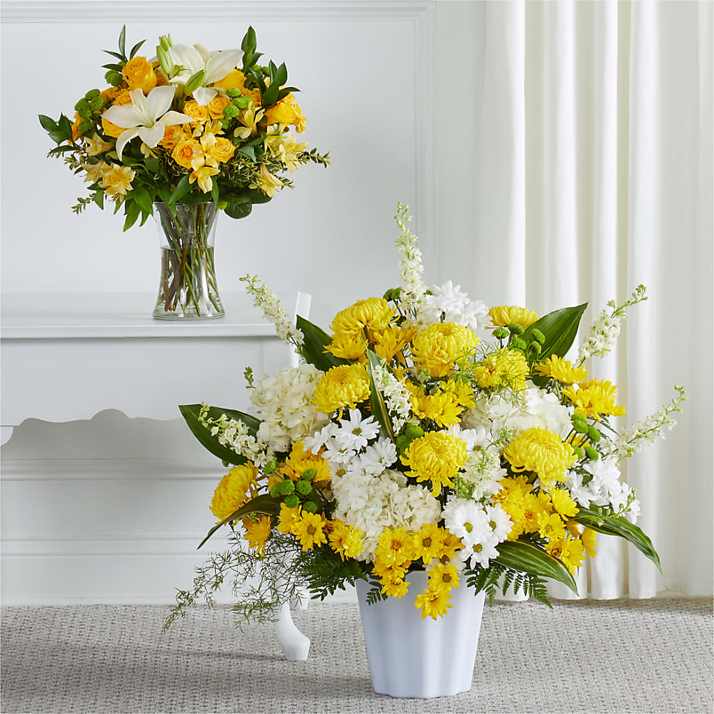 Warm Remembrance Bundles – Jnblooms Llc, Spring Hill FL