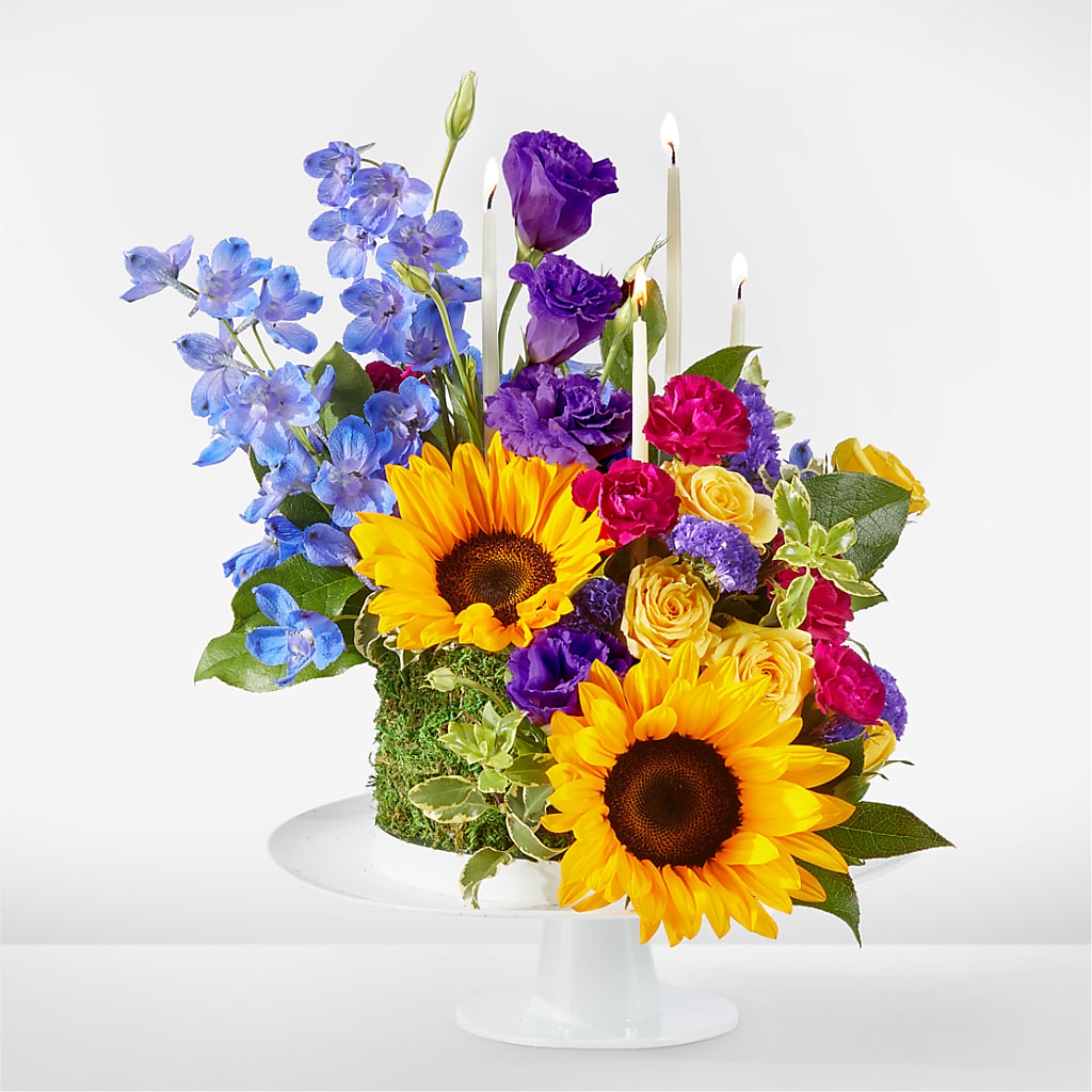 Star of the Day Floral Cake – Jnblooms Llc, Spring Hill FL
