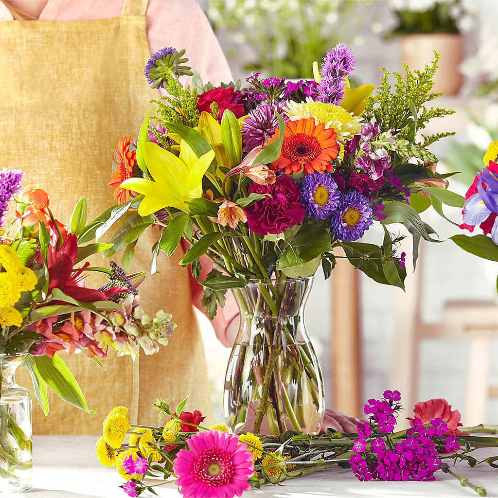 Bold & Bright – A Florist Original –  Jnblooms Llc, Spring Hill FL