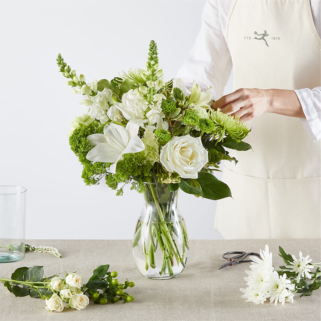 Irish Garden - A Florist Original –  Jnblooms Llc, Spring Hill FL