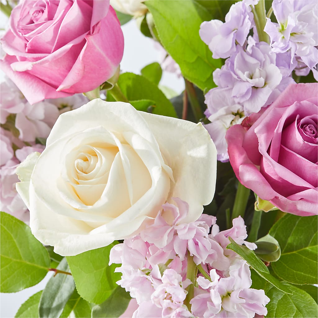 Springtime Spritz Bouquet –  Jnblooms Llc, Spring Hill FL