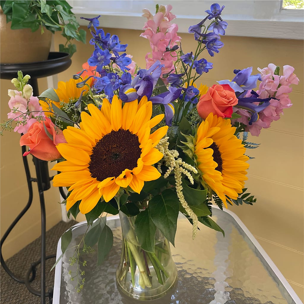 Rays of Life Bouquet –  Jnblooms Llc, Spring Hill FL