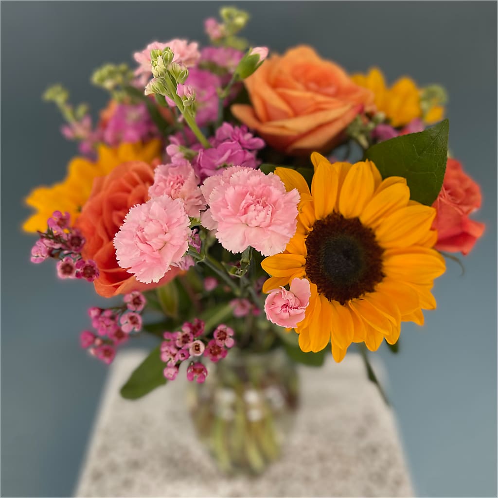Yellow Brick Road Bouquet –  Jnblooms Llc, Spring Hill FL