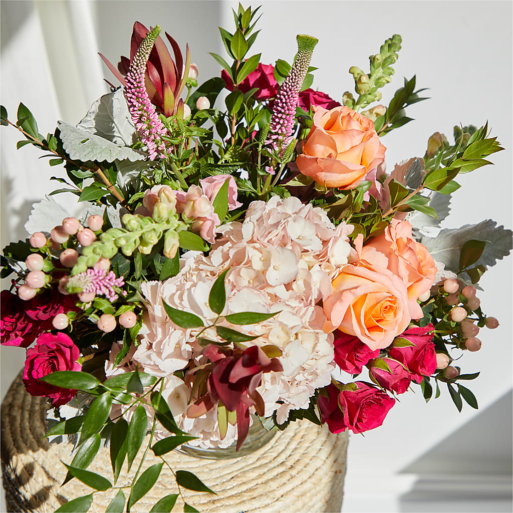 Glitz & Glam Bouquet –  Jnblooms Llc, Spring Hill FL