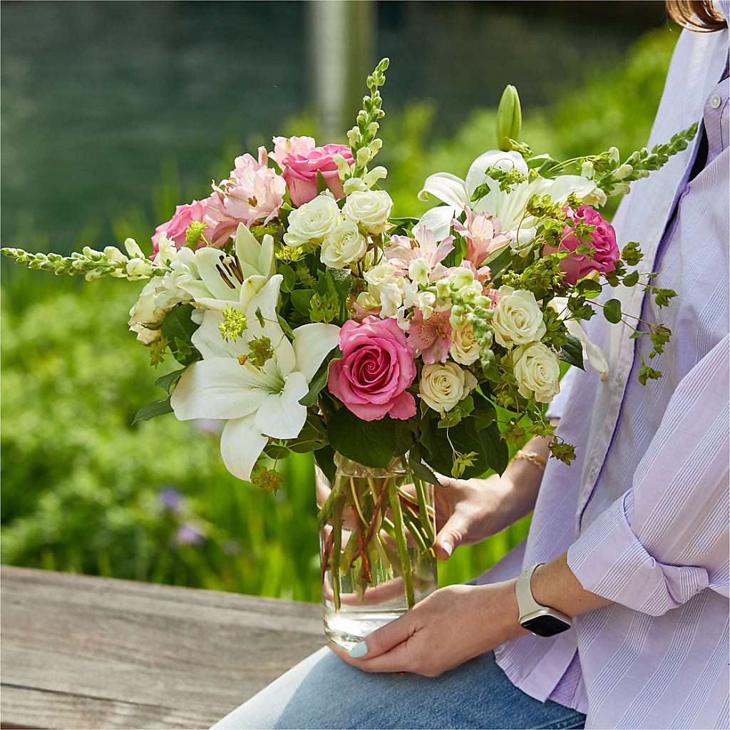 Fondly Bouquet –  Jnblooms Llc, Spring Hill FL